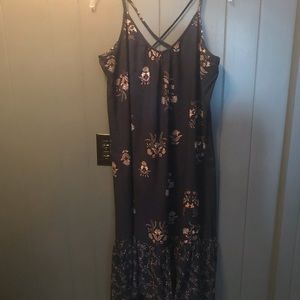 Women’s spaghetti cross cross back summer dress